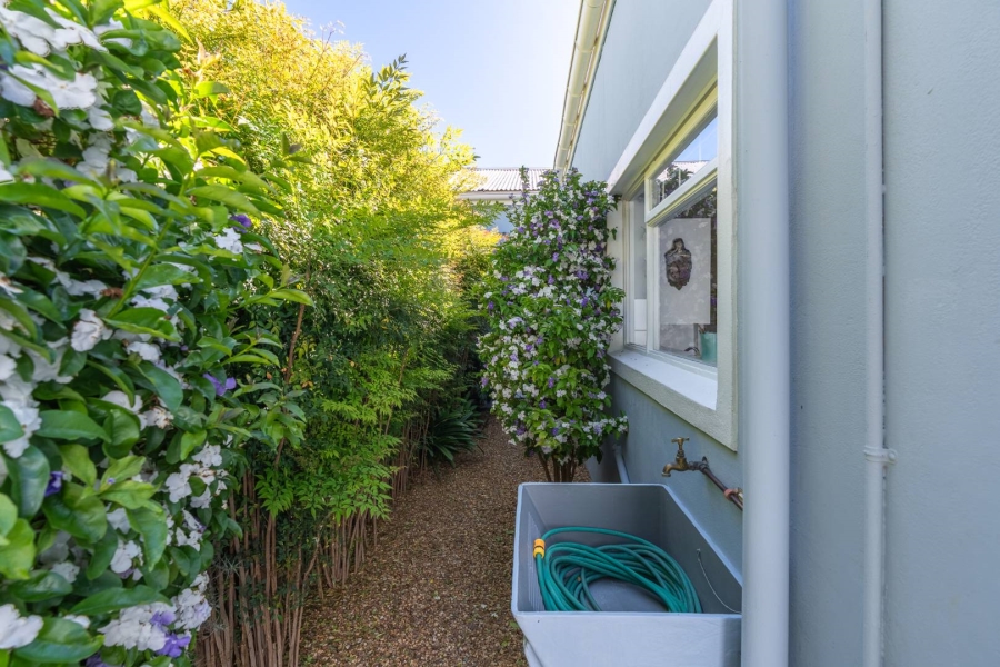 1 Bedroom Property for Sale in Woodstock Western Cape